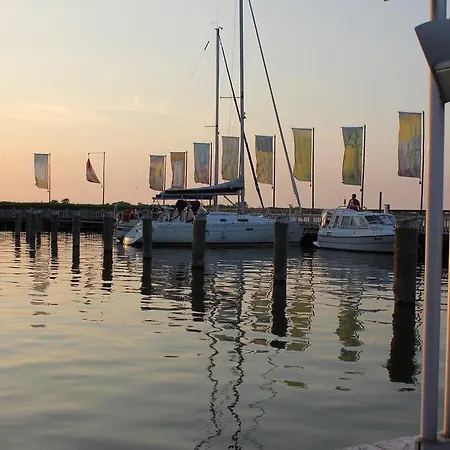 Amo Marem Aparthotel 3*